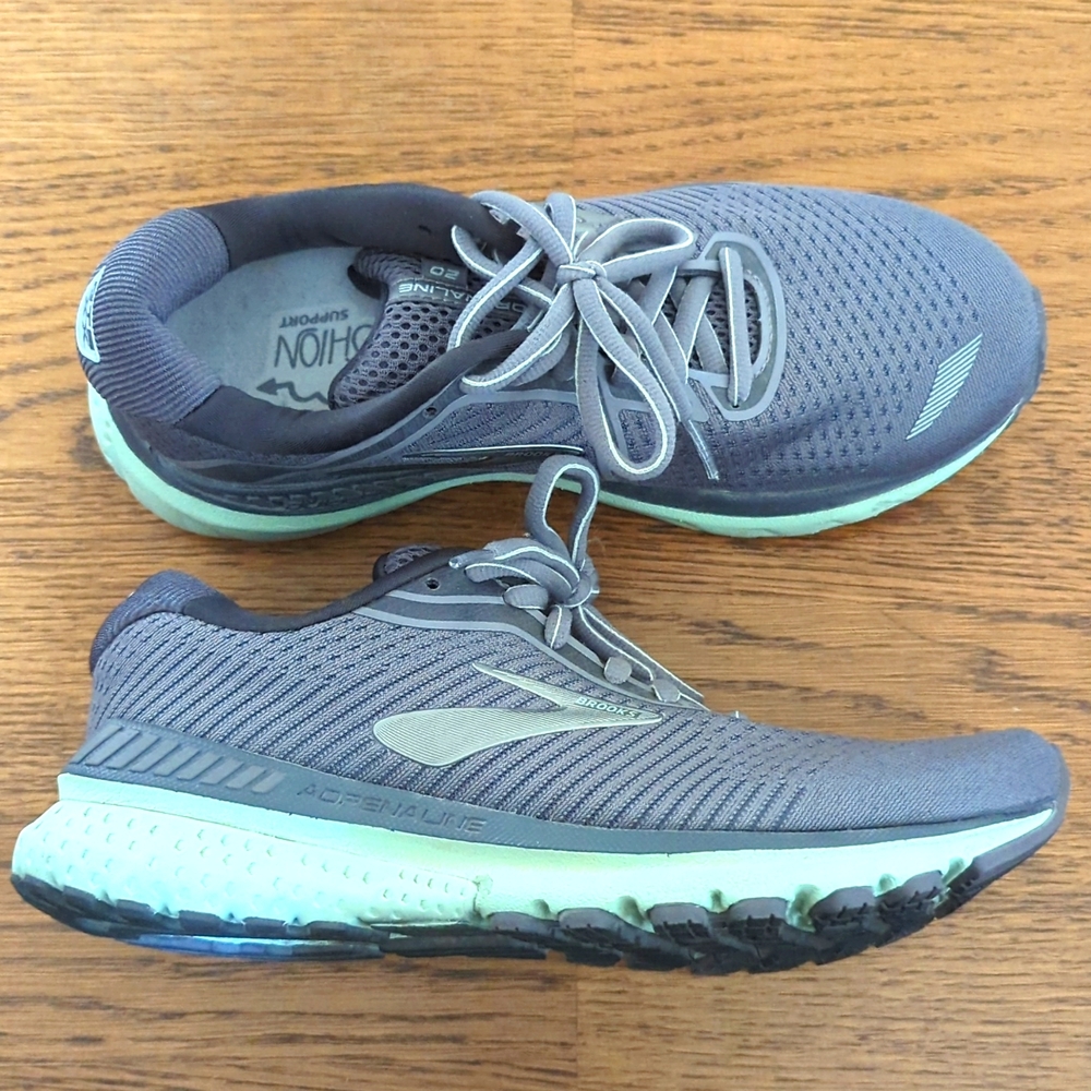 Brooks Women's Gray Adrenaline 20  GTS XX Sneaker Shoes Size 7